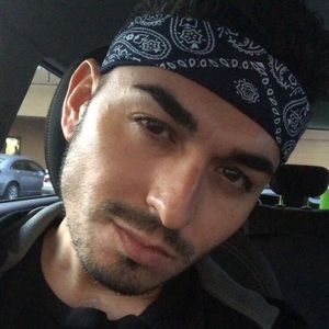 Meet your Posher, Ray